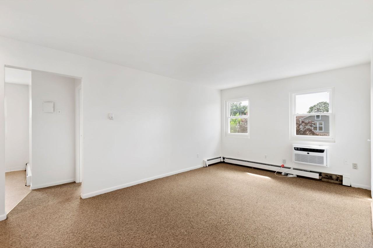 Doral Apartments - Photo 6 of 20