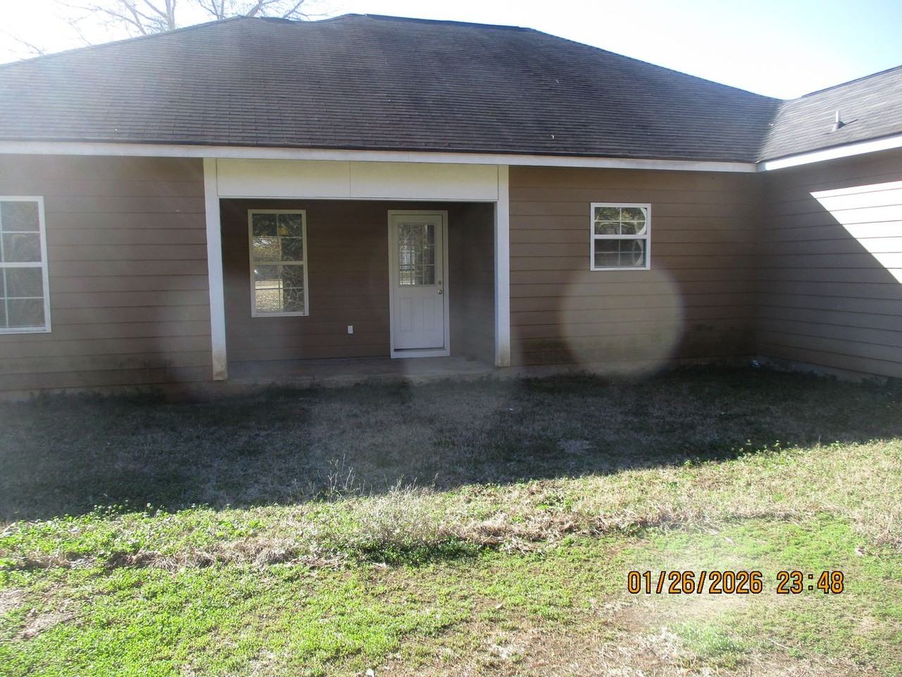 160 Alder Dr - Photo 2 of 9