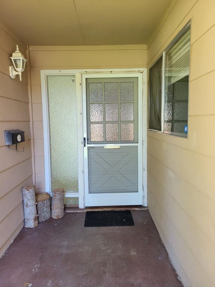 920 W Winnie Ln - Photo 2 of 18