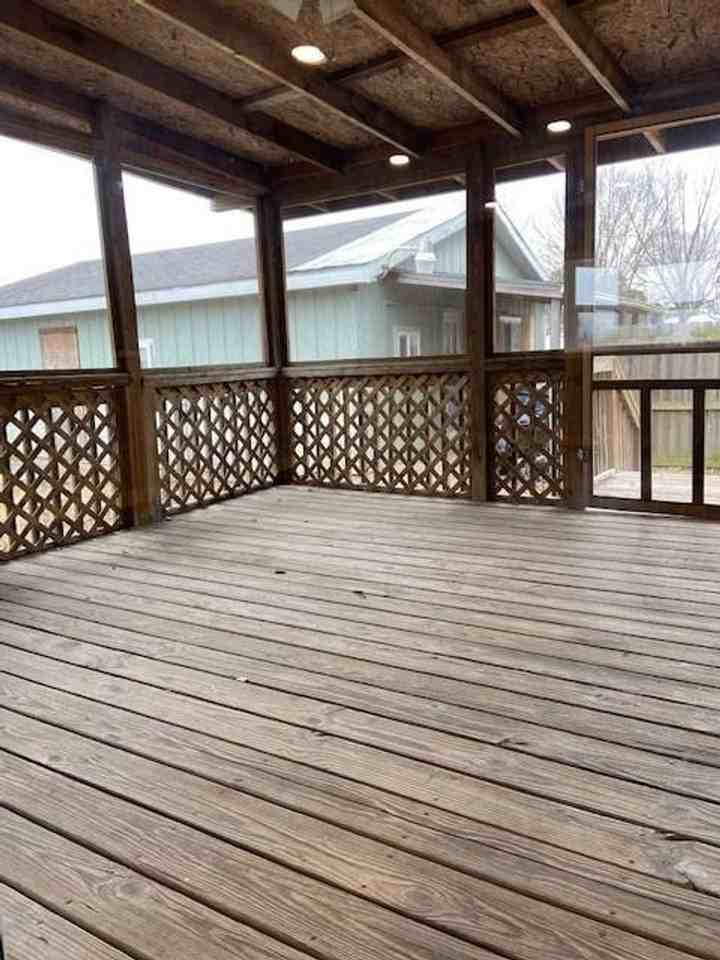 934 Evergreen Ave - Photo 7 of 43