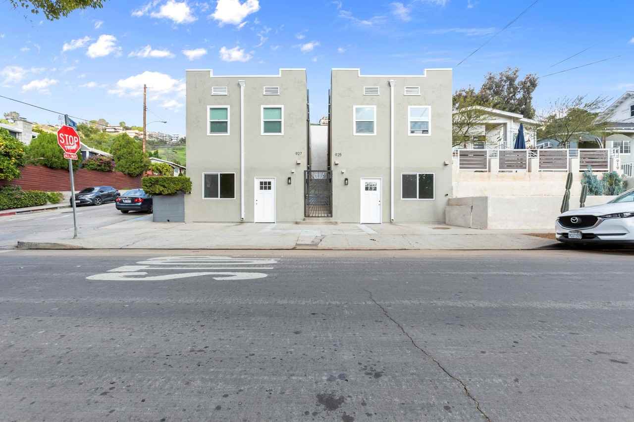 Private Bungalow w/ Yard! Move in Today - Photo 2 of 4