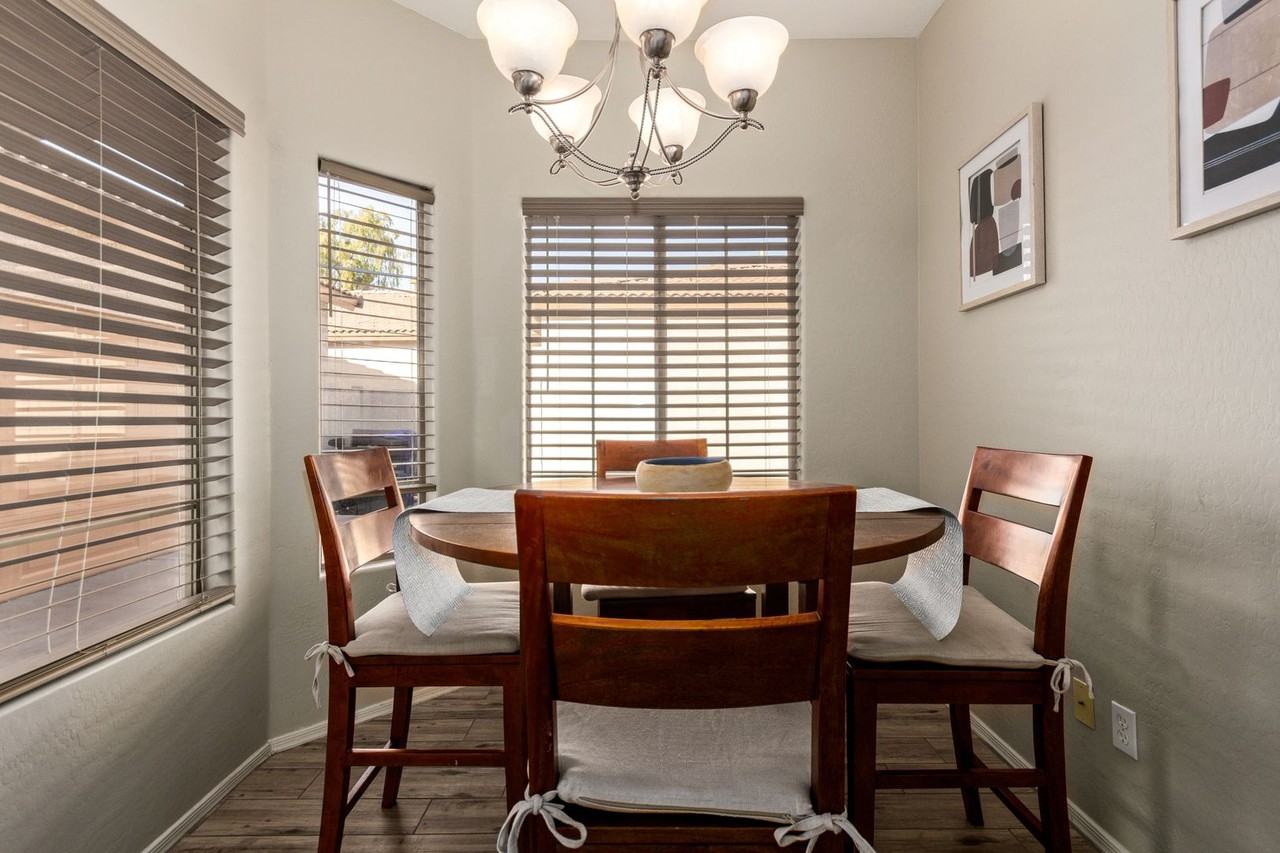 2052 N Holguin Way - Photo 5 of 21