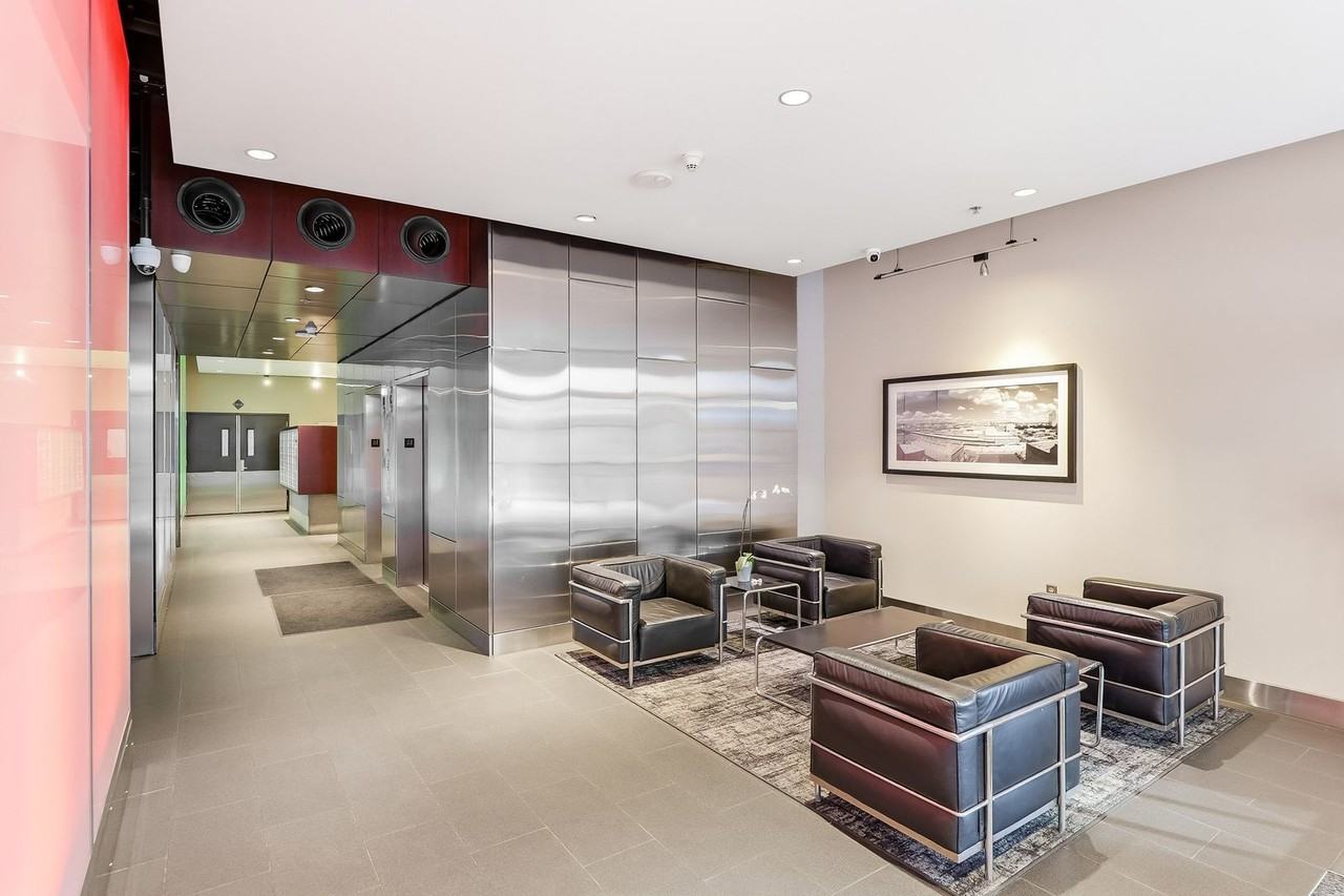 1400 Nw Irving St #319 - Photo 3 of 20