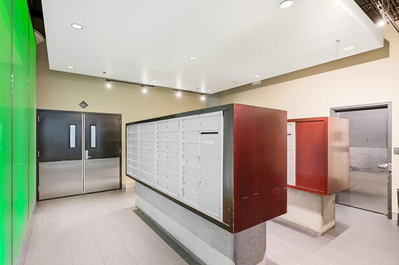 1400 Nw Irving St #319 - Photo 4 of 20