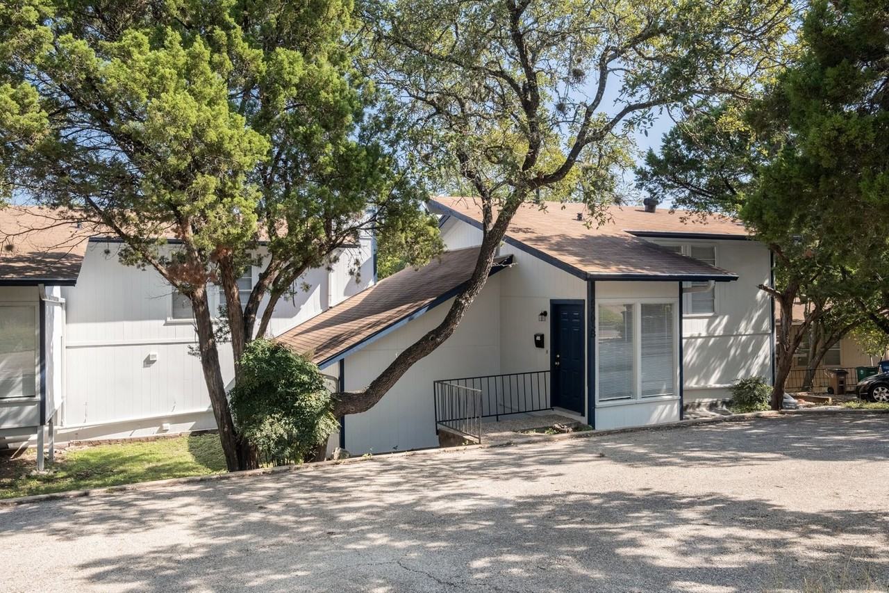 6205 Shadow Valley Dr #B - Photo 3 of 27