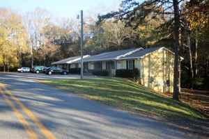 featured image of 23 Shadowood Cir Se