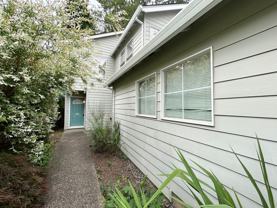 9271 Sw Claridge Dr - Photo 1 of 1