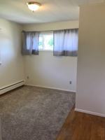 featured image of 903 W Villard St