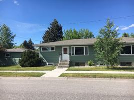 featured image of 903 W Villard St