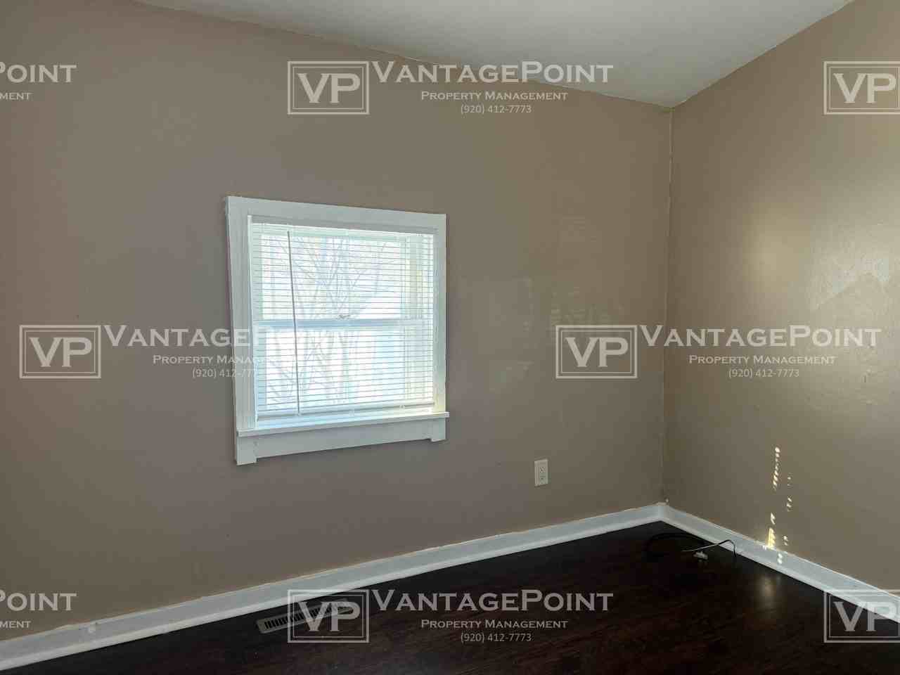 1521 N Alvin St - Photo 2 of 17