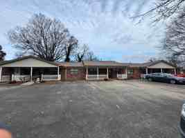 featured image of 500 W 2nd St