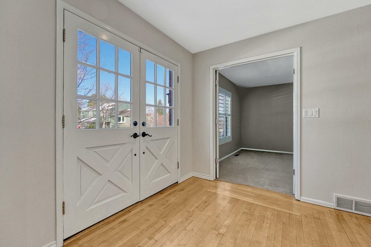 7398 S Hudson Way - Photo 6 of 50