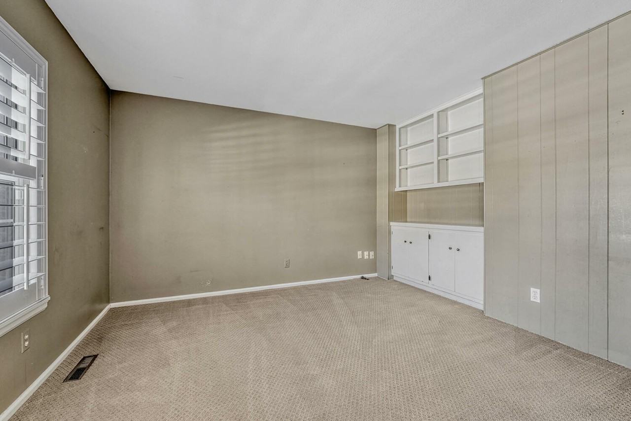 7398 S Hudson Way - Photo 7 of 50