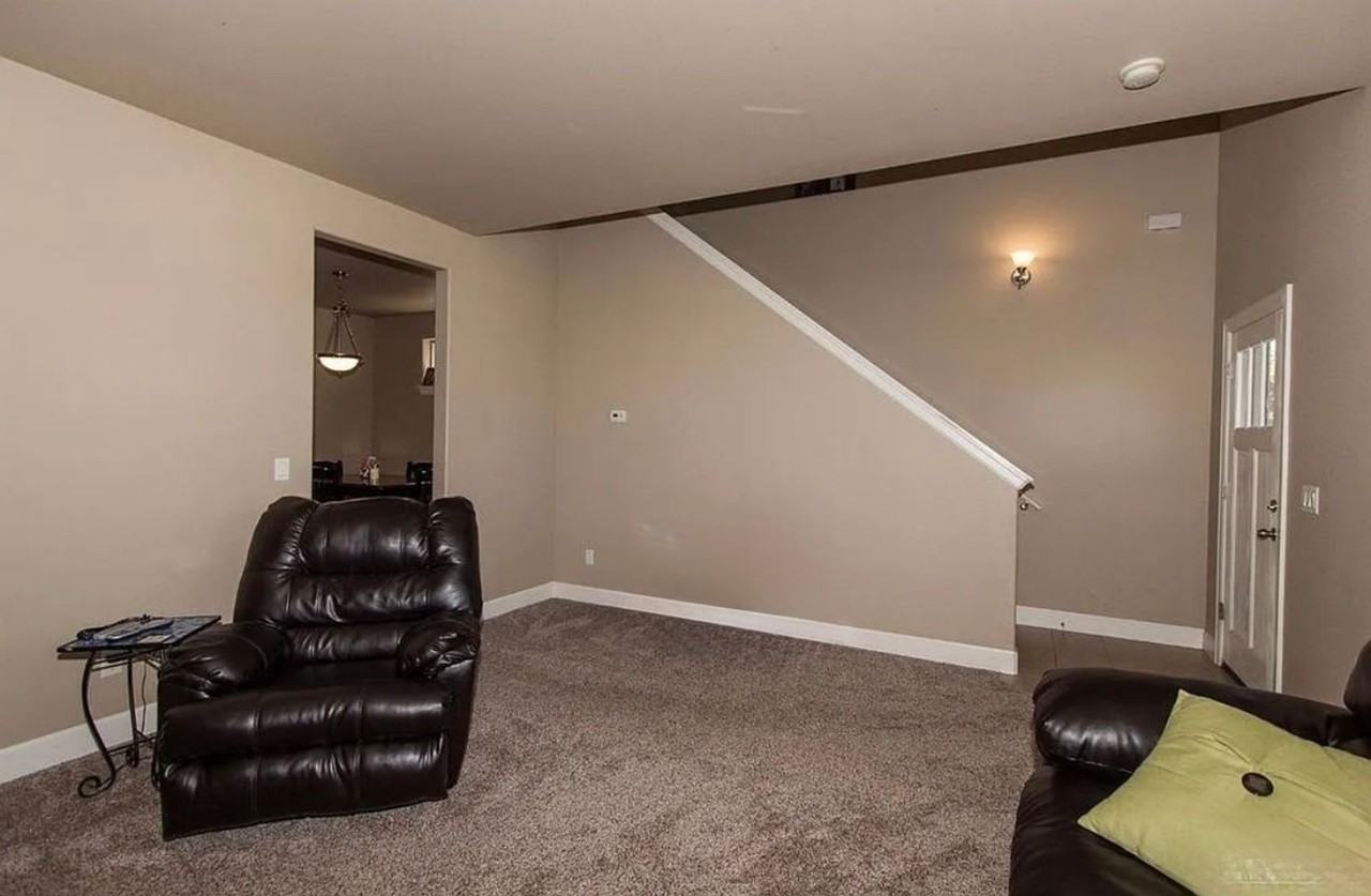 63160 Lancaster St - Photo 2 of 11