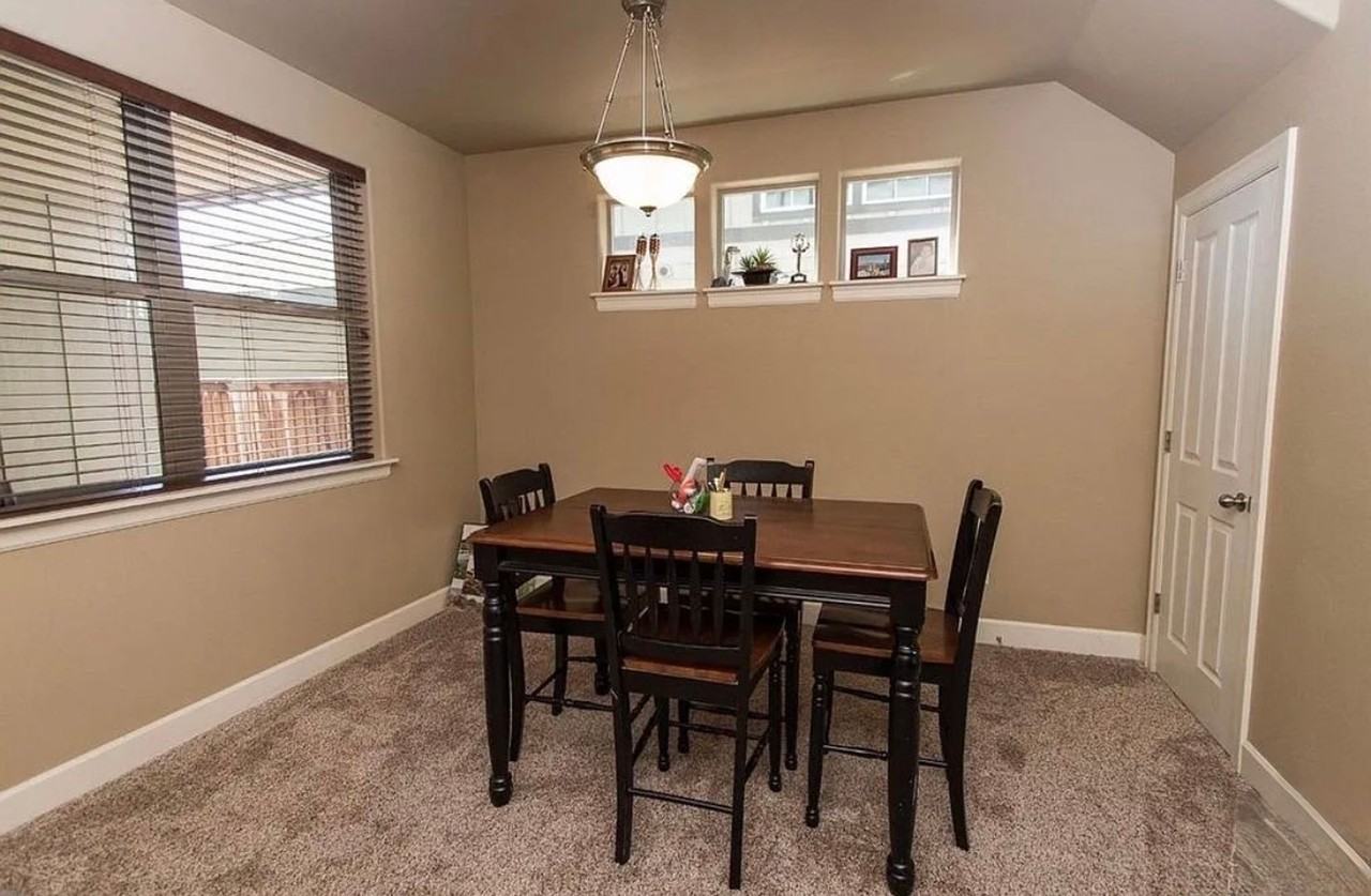 63160 Lancaster St - Photo 6 of 11