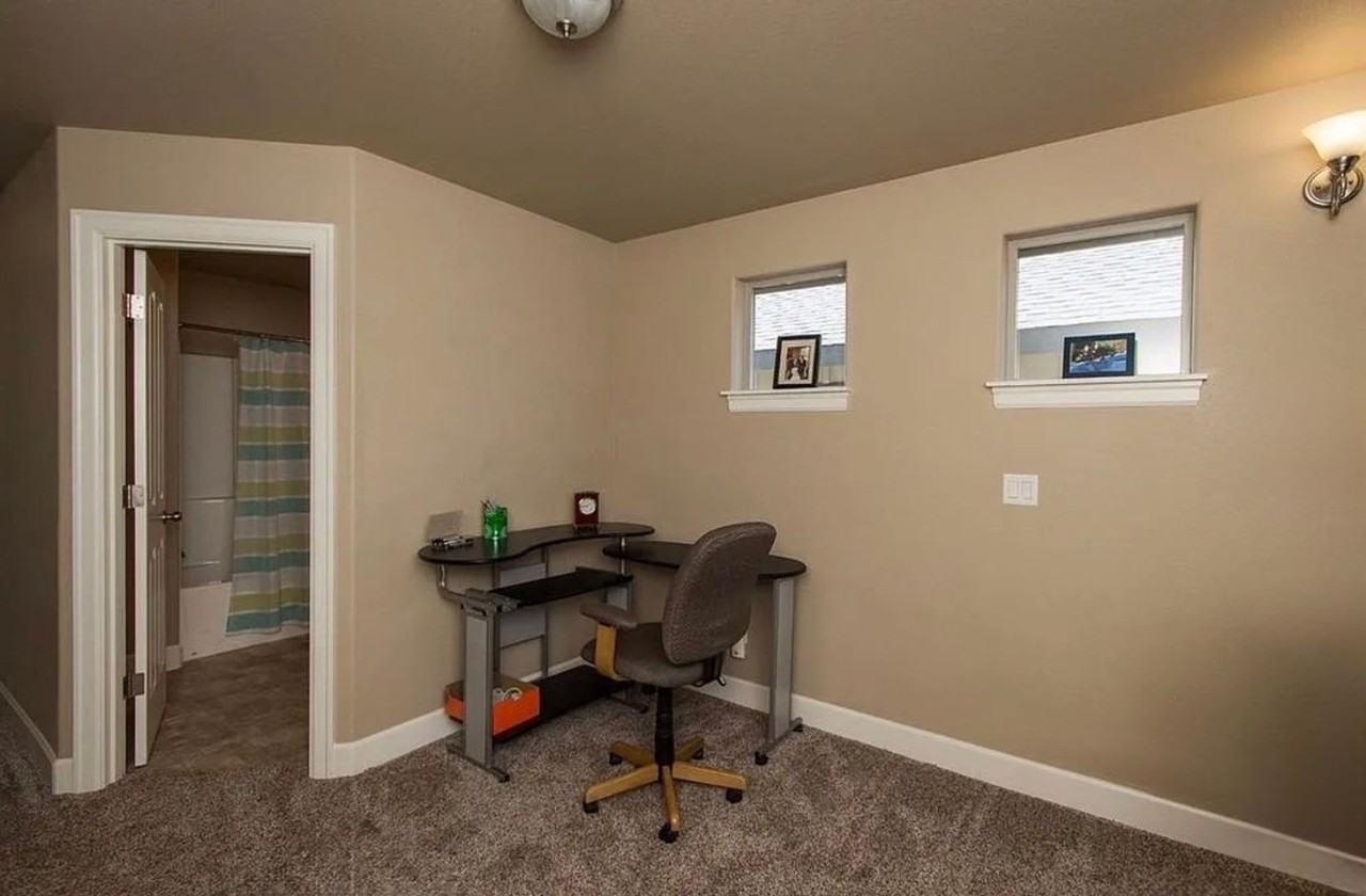 63160 Lancaster St - Photo 7 of 11