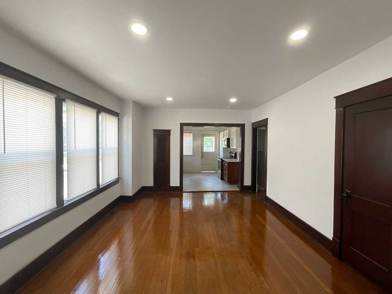 940 E Delmar St - Photo 4 of 14