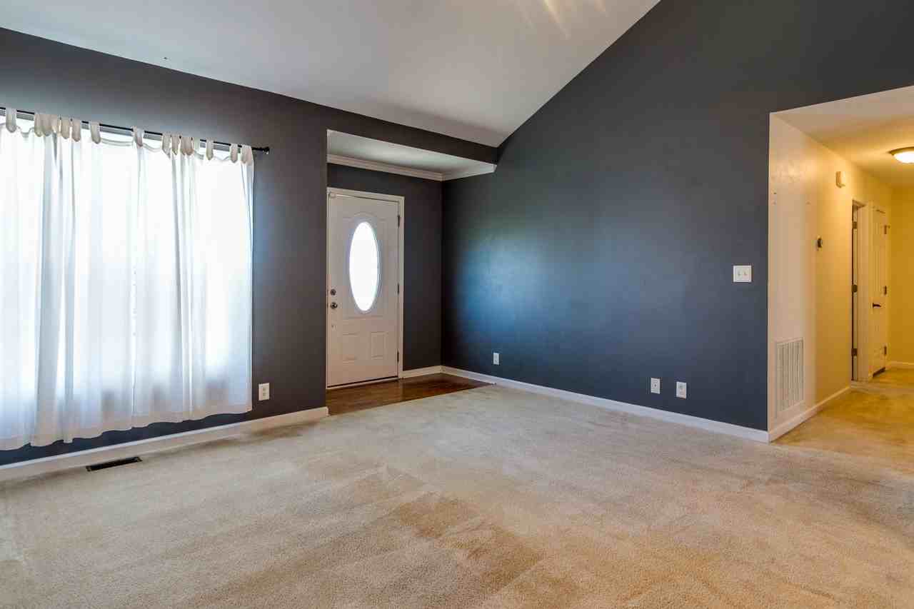 2859 Teakwood Dr - Photo 3 of 26