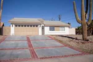 featured image of 990 Acoma Blvd S