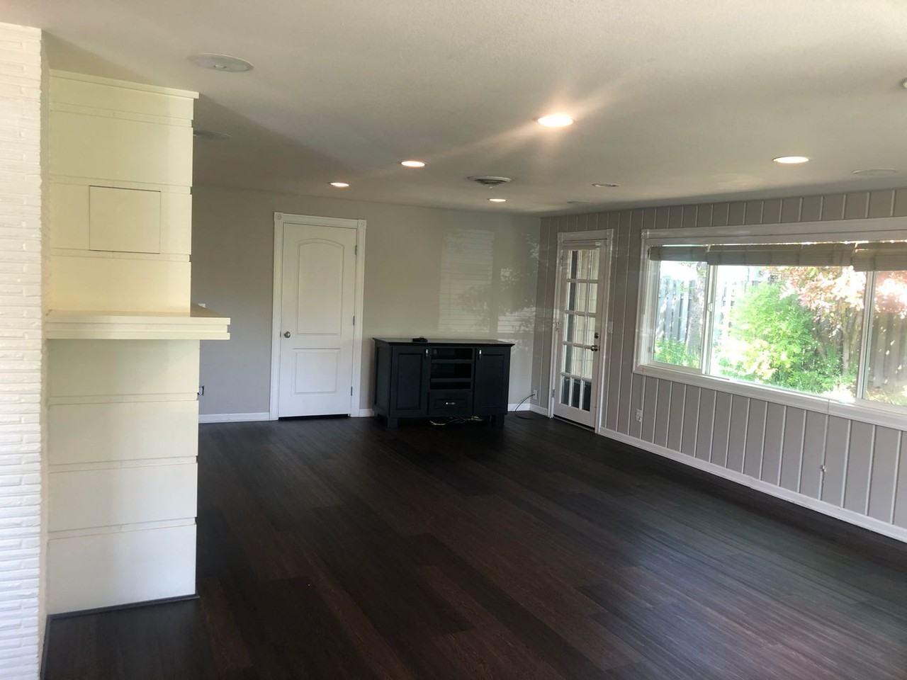 2275 Hideaway Ct - Photo 4 of 31