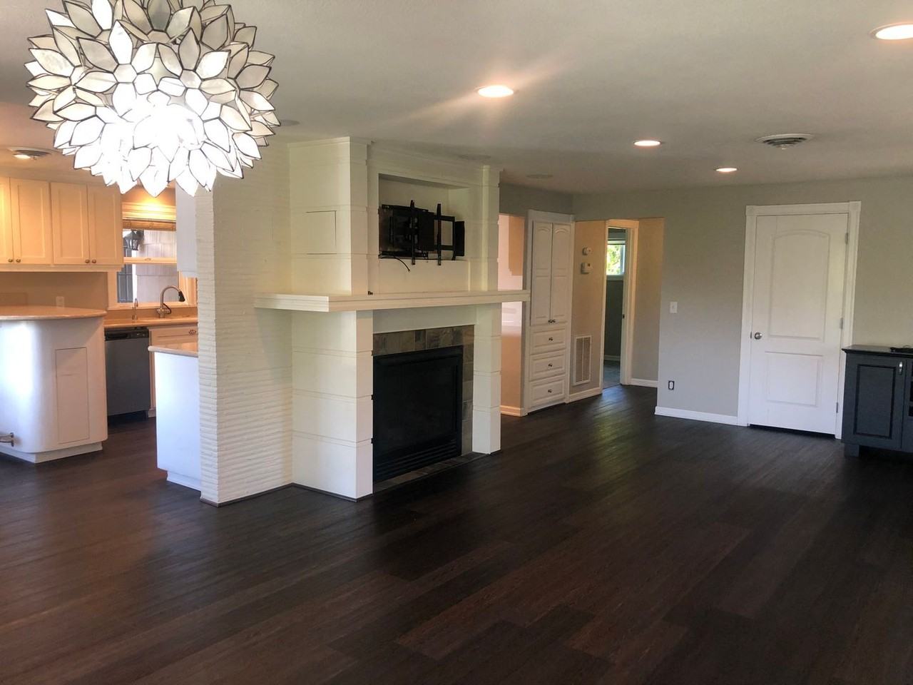 2275 Hideaway Ct - Photo 6 of 31