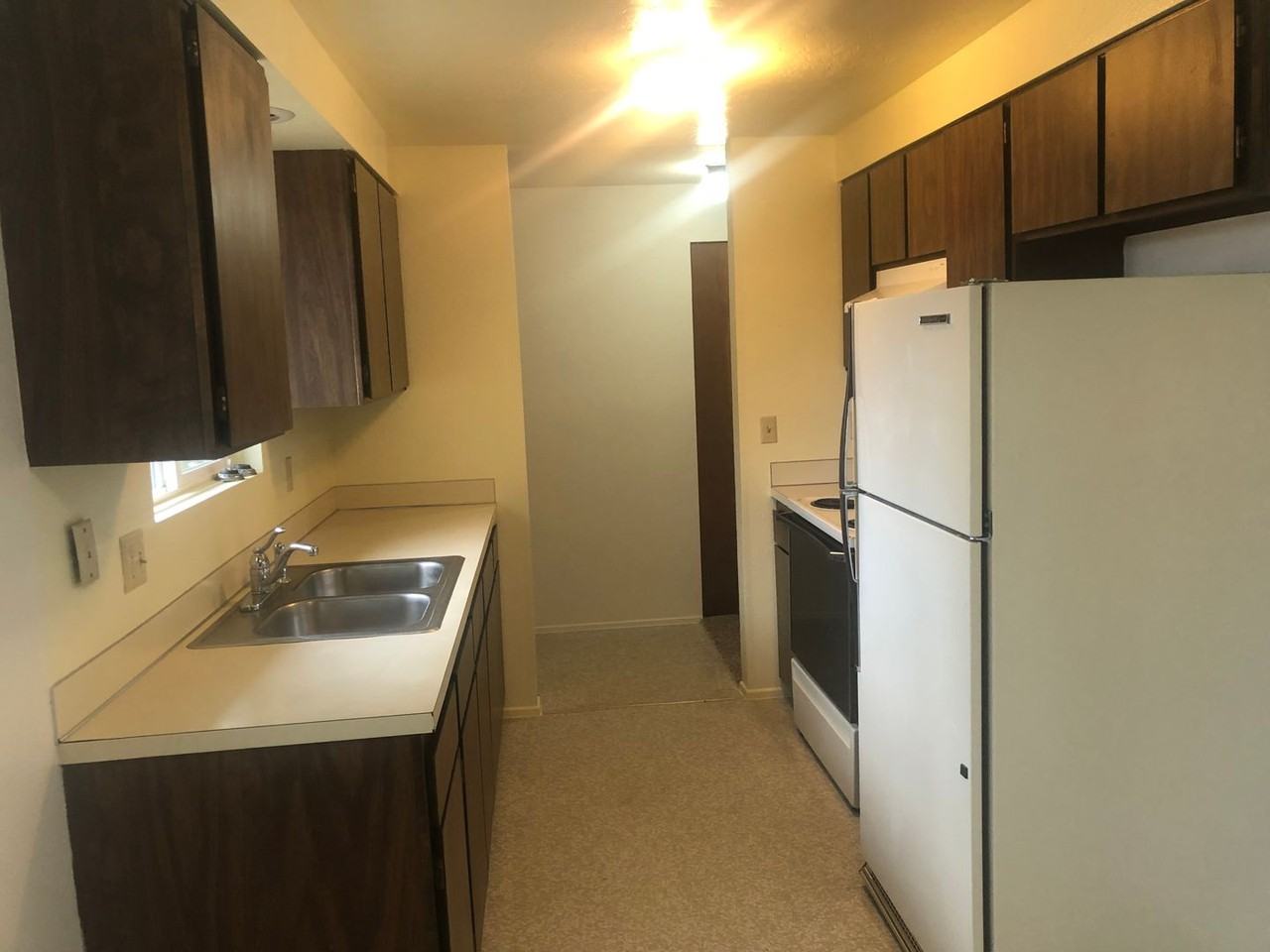 4548 Daisy St - Photo 7 of 25