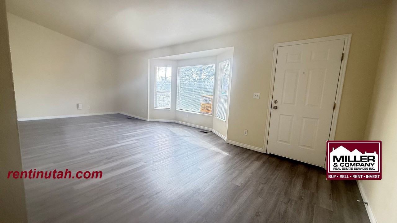 6189 S Dewdrops Dr - Photo 4 of 14