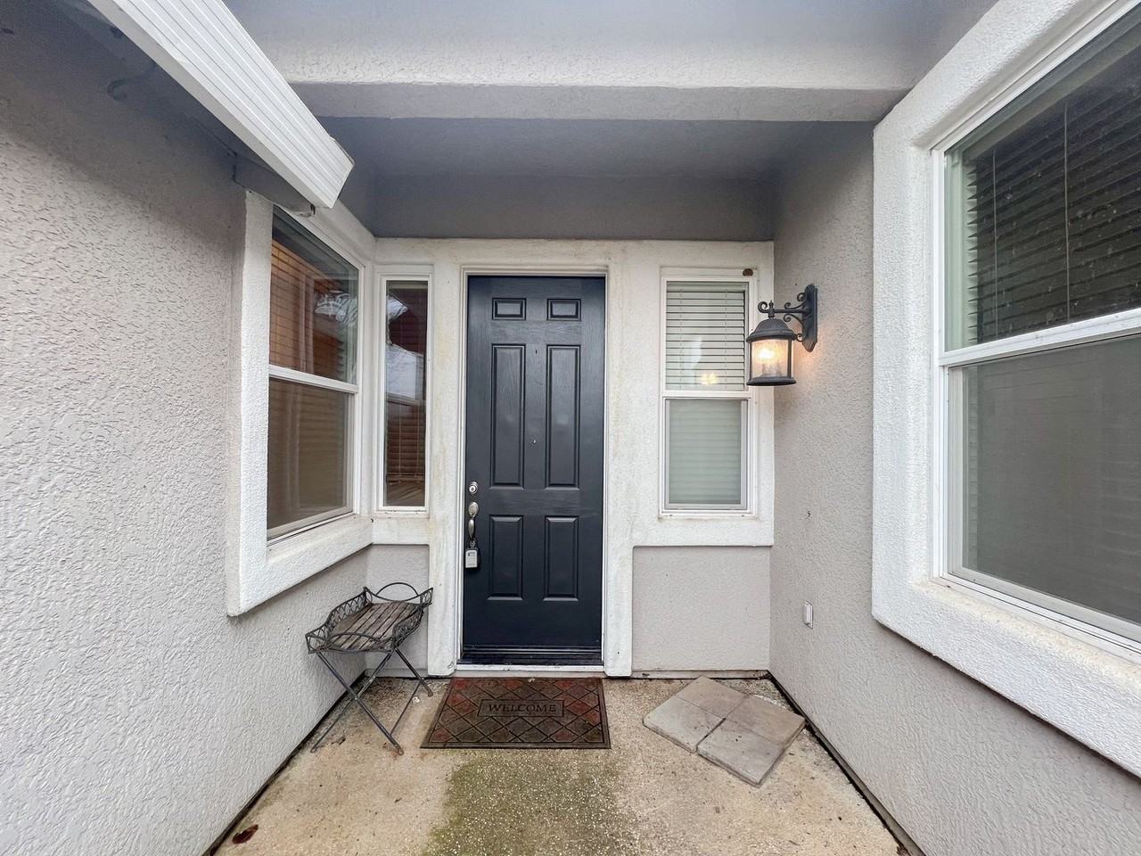 9721 Toscano Dr - Photo 3 of 50