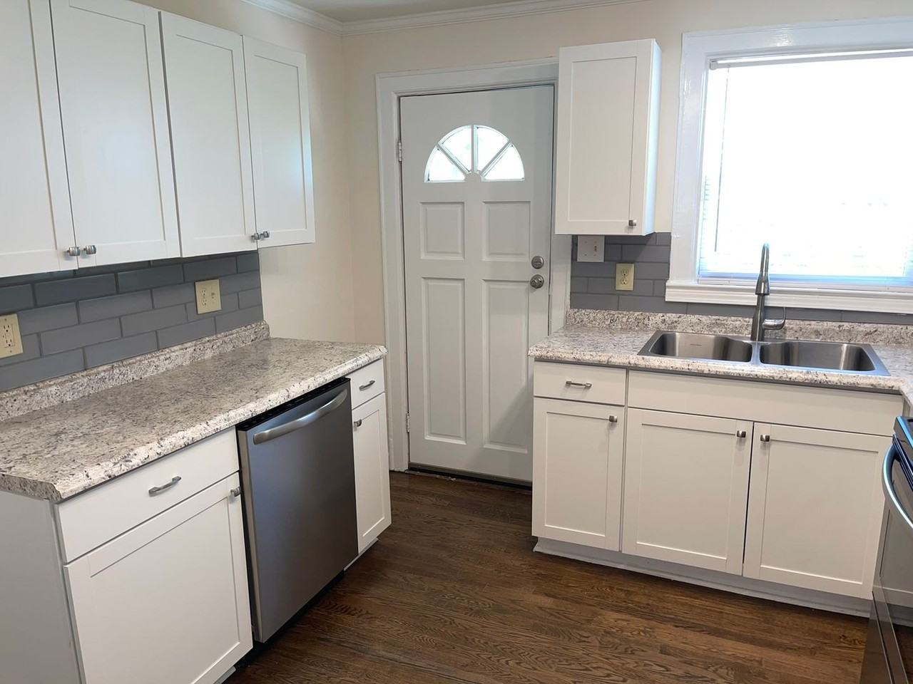 1603 Pecan Ave - Photo 5 of 9