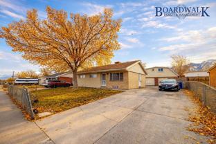 10175 S Amaryllis Dr - Photo 1 of 1