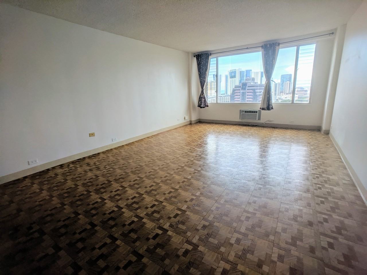 747 Amana St #1901 - Photo 4 of 8