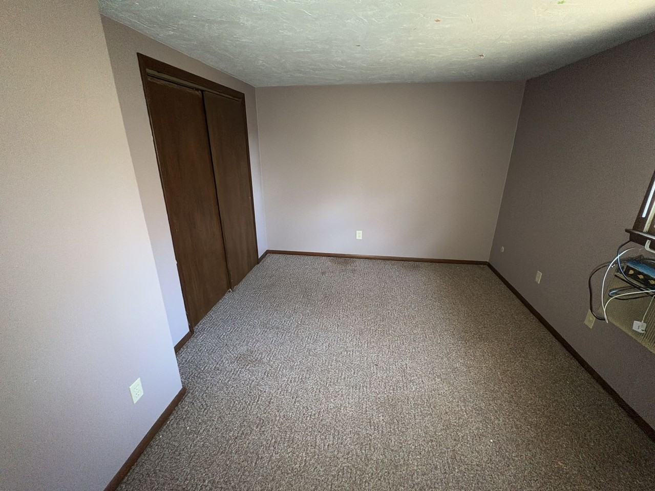 111 Keymar Dr - Photo 7 of 10