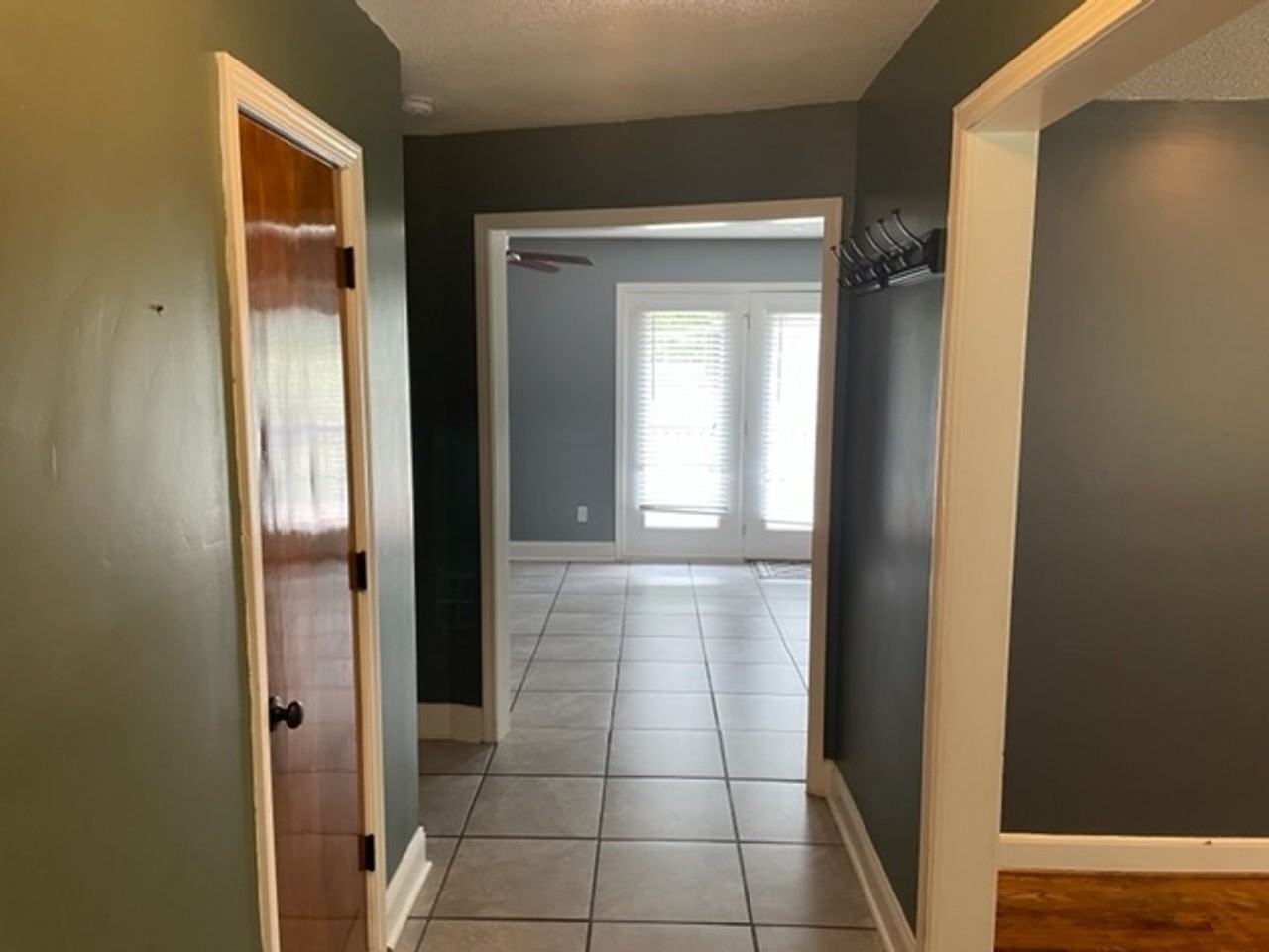 782 Museum Rd - Photo 2 of 24