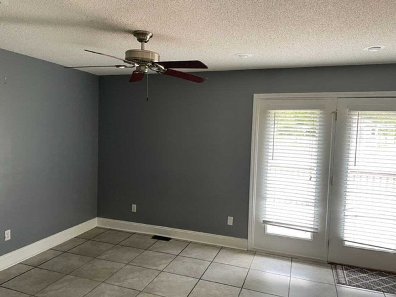 782 Museum Rd - Photo 3 of 24