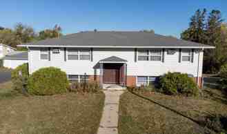 1335 5th Ave SE - Photo 1 of 1