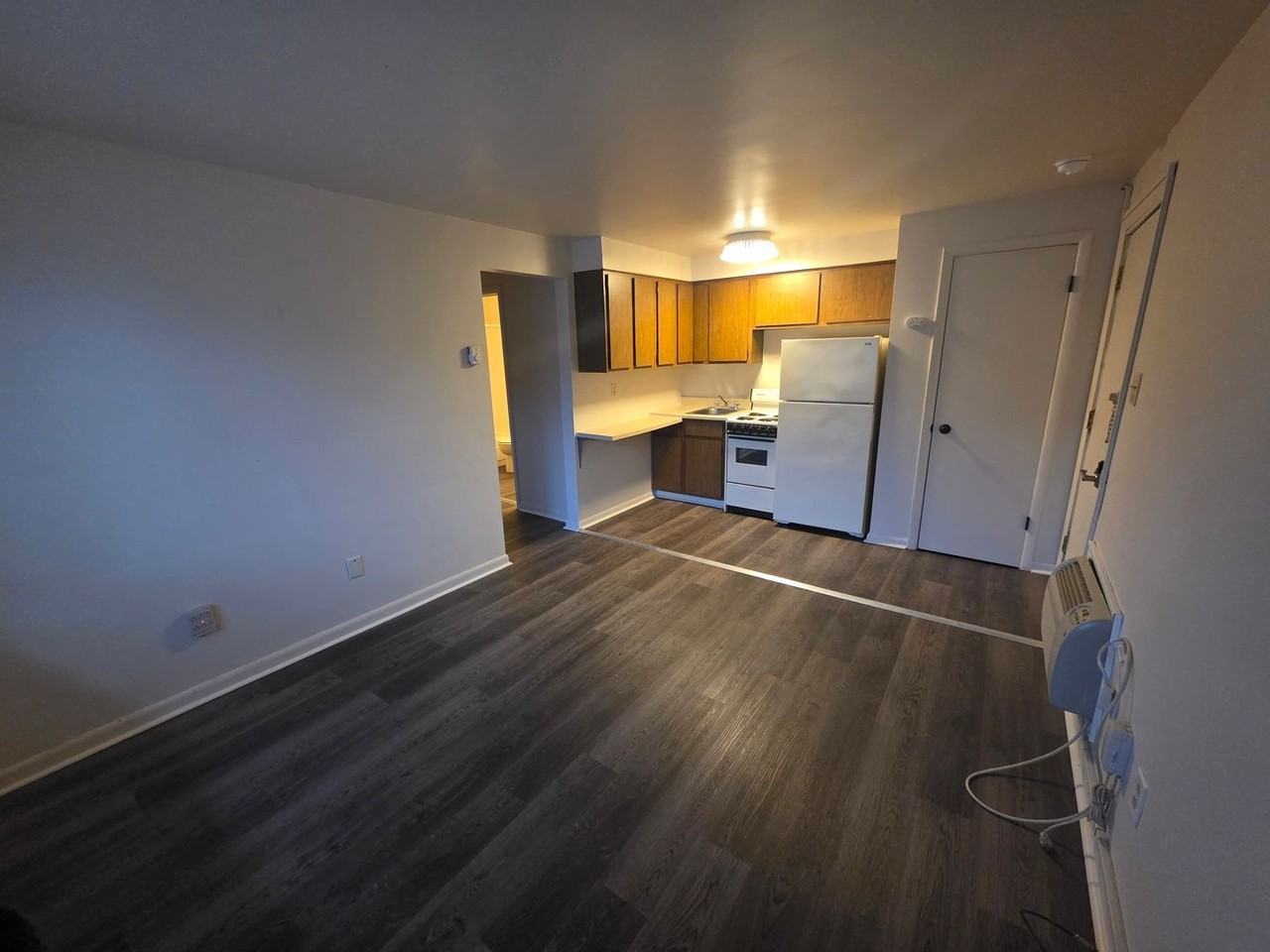 21 Lunar Ln - Photo 2 of 15