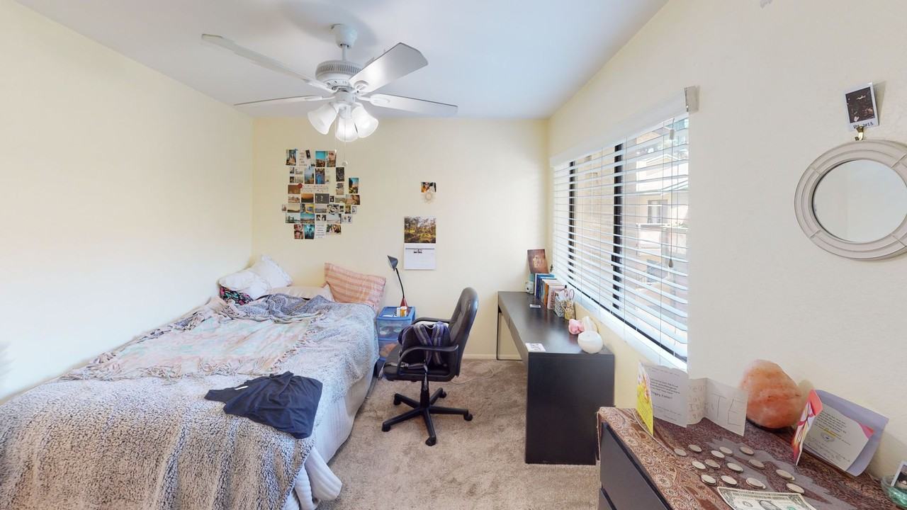 570 Peach St #35 - Photo 4 of 14