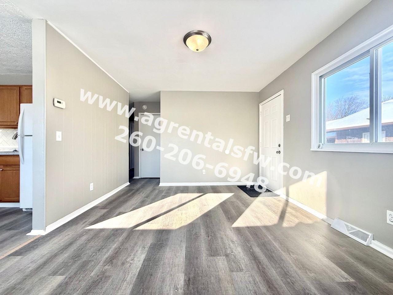 401 Dalgren Ave - Photo 3 of 13