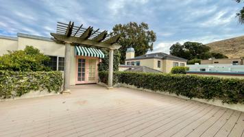 featured image of 585 Bluerock Dr