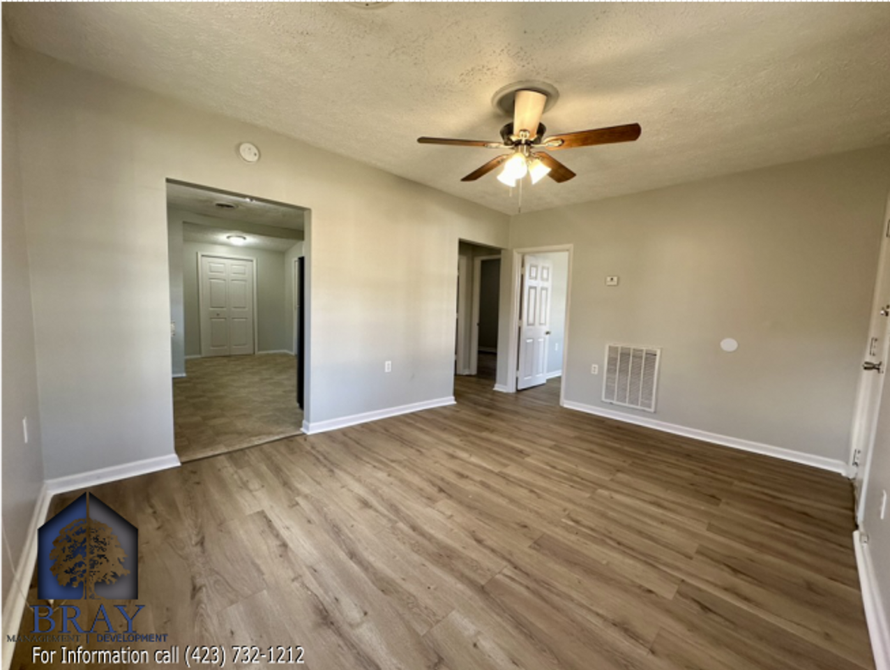 1353 Willow St - Photo 2 of 10