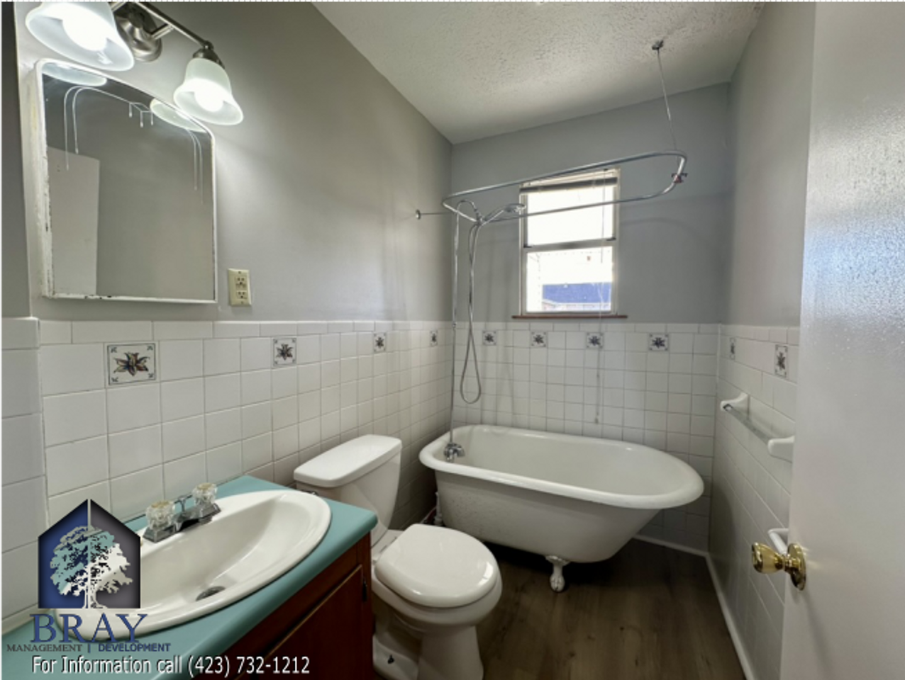 1353 Willow St - Photo 6 of 10