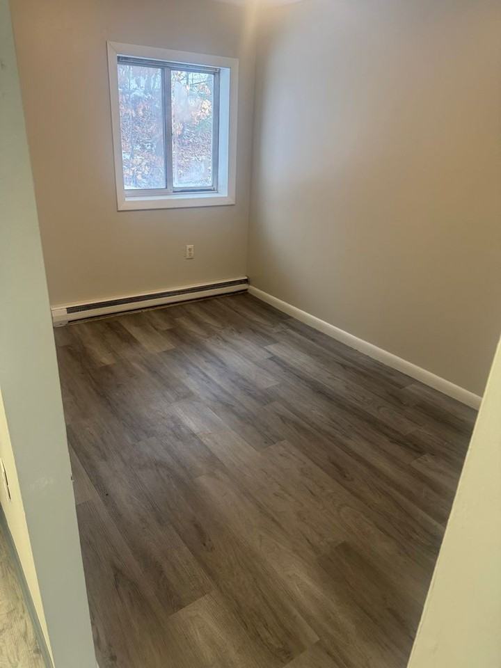 59 College Hwy #2 - Photo 6 of 8