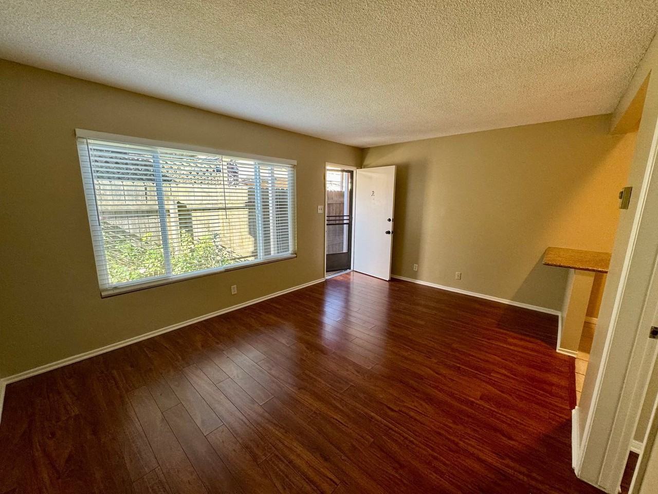 2148 San Anseline Ave - Photo 3 of 15