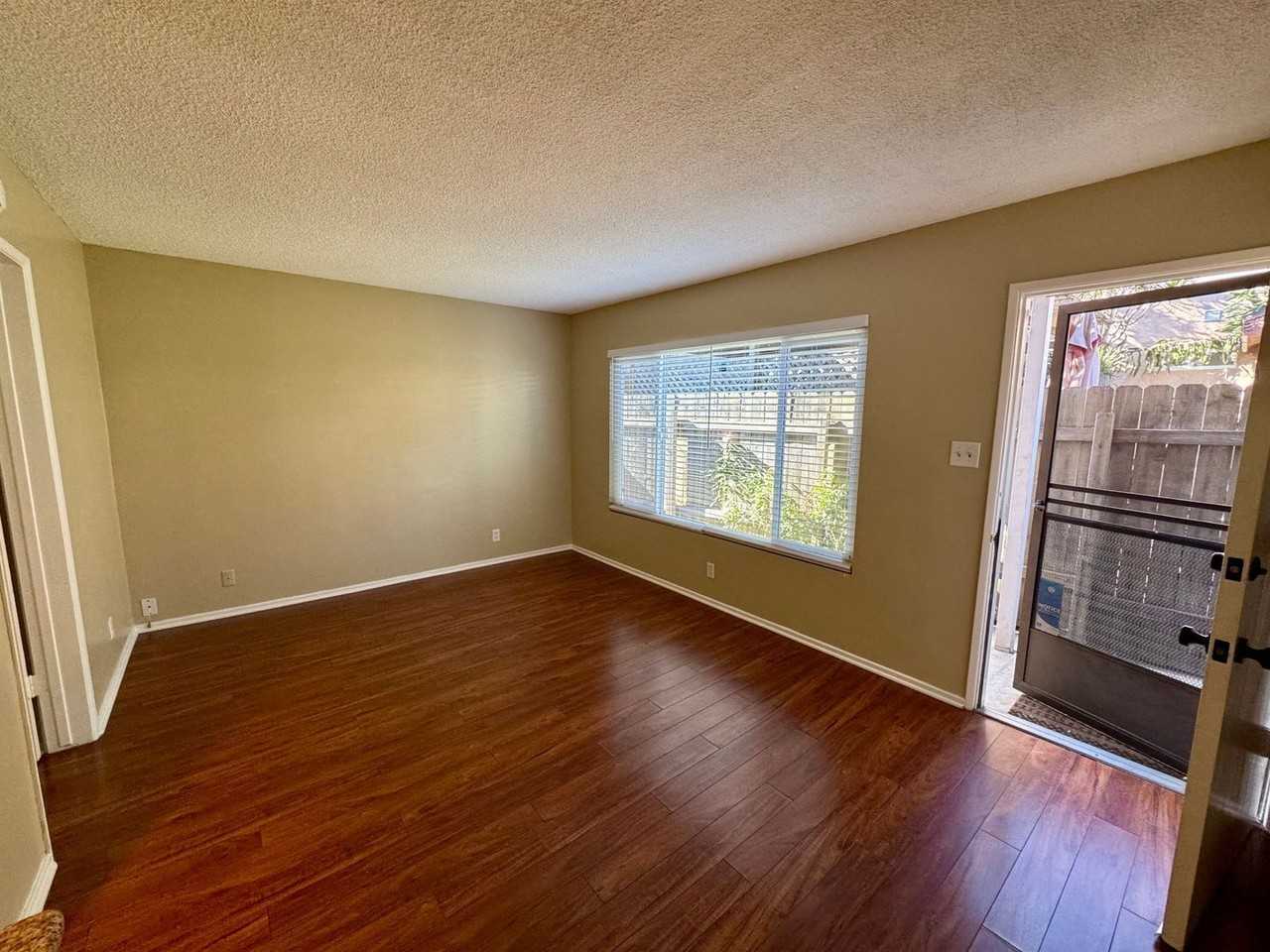 2148 San Anseline Ave - Photo 4 of 15