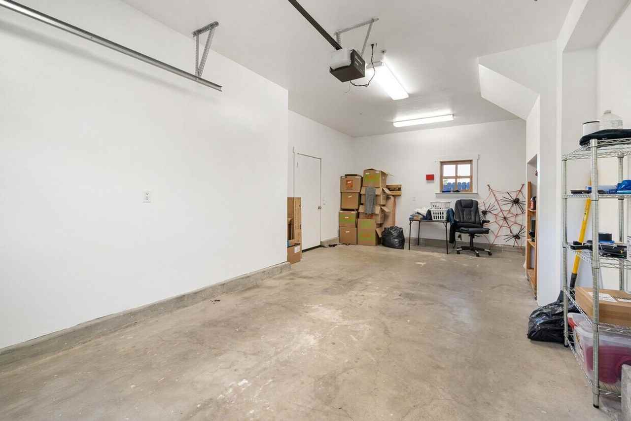 1777 Johnson Ave - Photo 3 of 3