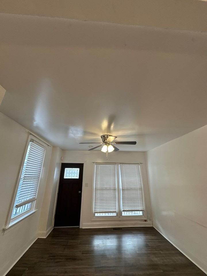 430 Hamilton St - Photo 6 of 10