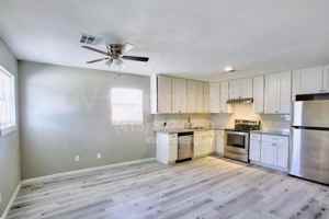 featured image of 2107 Lamar Dr #B
