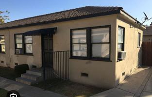 featured image of 2325 Chester Ln