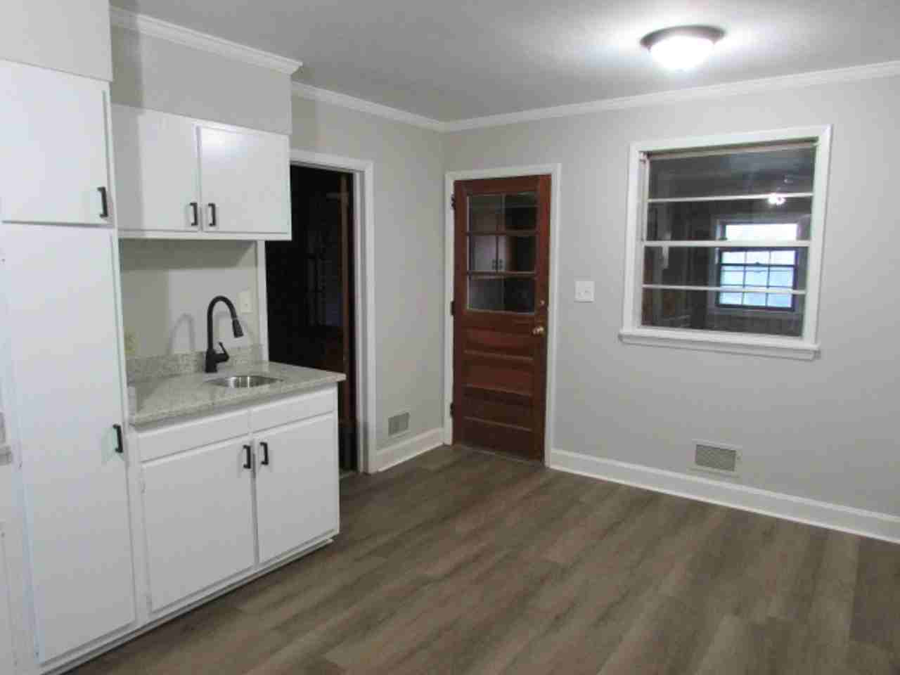 1070 Bloomville Rd - Photo 4 of 11