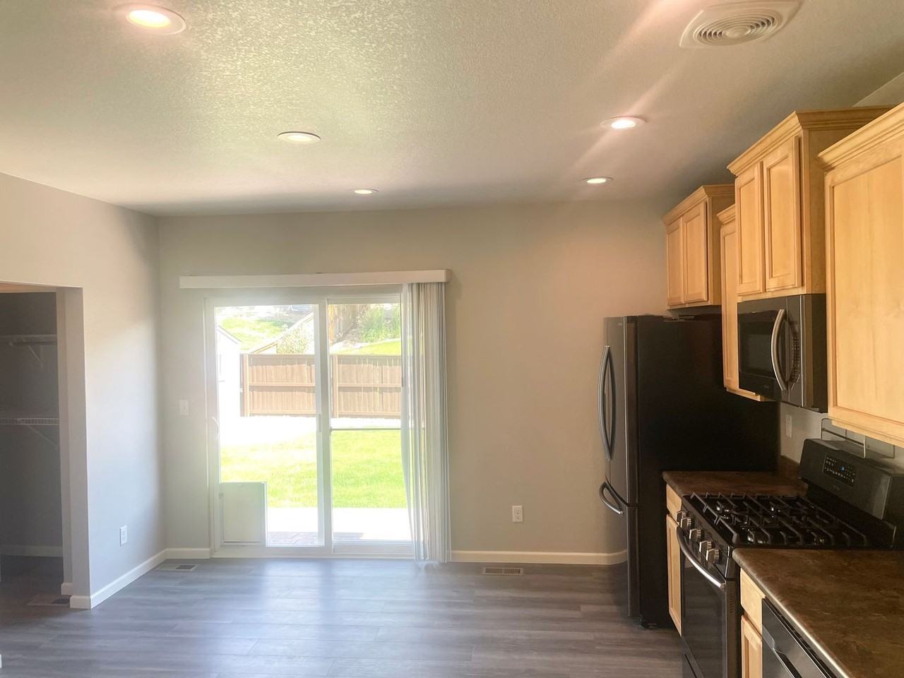 24708 E Layton Pl - Photo 6 of 25